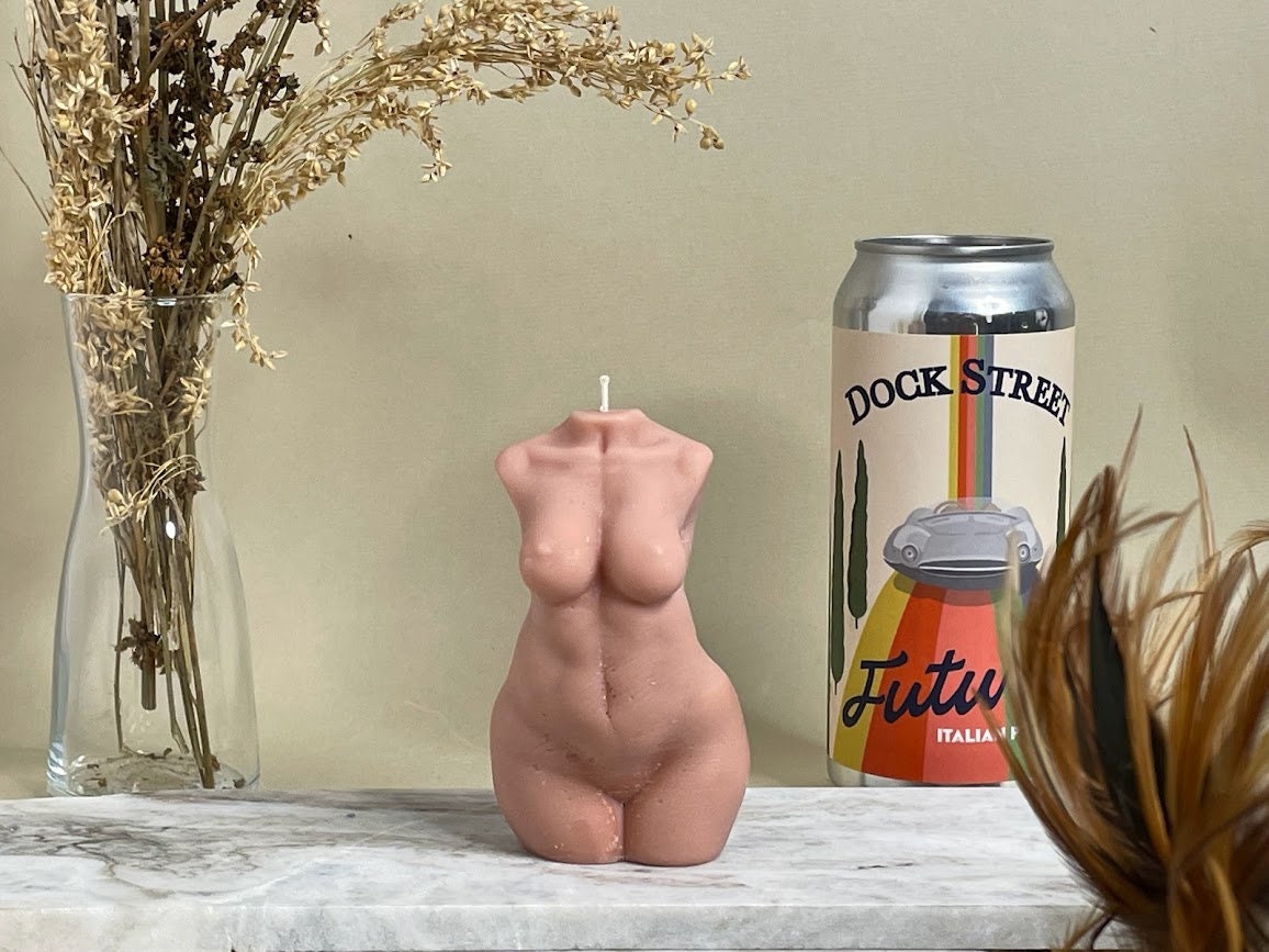 Curvy Torso Candle